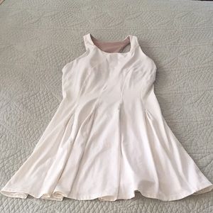 Lululemon white flare dress, like new